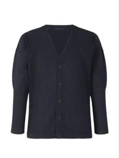 HOMME PLISSÉ ISSEY MIYAKE Vネックカーディガン - メルカリ