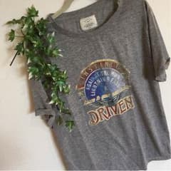 ungrid Teeのサムネイル
