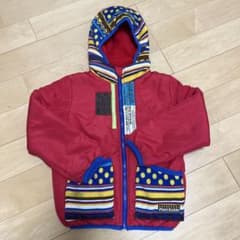 【お値下げしました】赤色ジャンパー