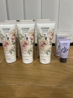 SOIGNE ハンドクリーム3本 ラフレンディー 1本のサムネイル