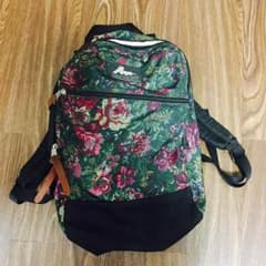 グレゴリー 花柄 リュックのサムネイル