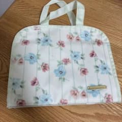 ☆らいおんまる様専用☆ Afternoon Tea 花柄スパバッグ/化粧バッグのサムネイル