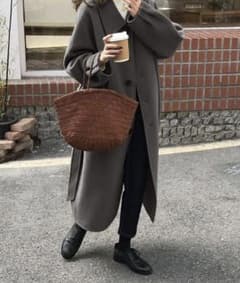 バックスリットロングコート/DoulaDoulaのサムネイル