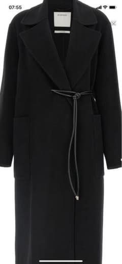 MAXMARA ブラック ロングコート ベルト付きのサムネイル