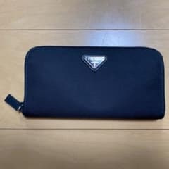 PRADA プラダ 長財布のサムネイル