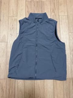 snh様専用　BEAMS HEART ベスト Lサイズ グレーのサムネイル