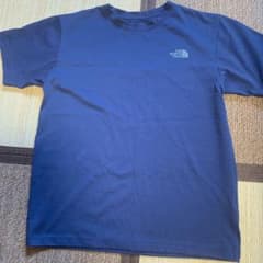ぐっちさま専用ですノースフェイス  Tシャツのサムネイル