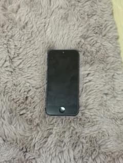 Apple iPhone 5 ブラック 本体のサムネイル