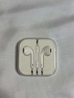 【新品未使用】 Apple 純正 有線 イヤホンのサムネイル