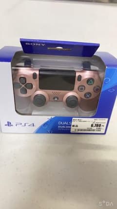PS4 純正 ワイヤレスコントローラーのサムネイル