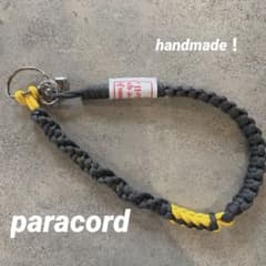 ハンドメイド パラコード ハンドストラップ グレー イエローのサムネイル