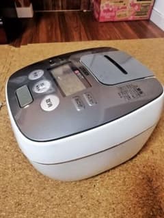 【1日限定値下げ】TIGER 圧力IH炊飯ジャー 5.5合炊きのサムネイル