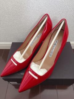【新品未使用裏張り済】PELLICO 38.5エナメルANIMA80パンプスのサムネイル