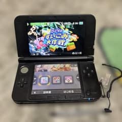 Nintendo 3DS LL レッド 本体のサムネイル