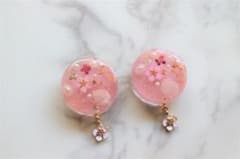 ドライフラワー ラウンドピアス ☾dusky pink☽のサムネイル