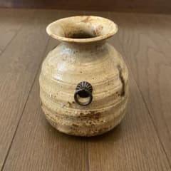 珠洲焼 珠洲 叩き文 燻焼壷 大壷 花瓶 花器 花入 共箱 珠洲焼 珠洲 叩き文 燻焼壷 大壷 花瓶 花器 花入 共箱 | Faites vos