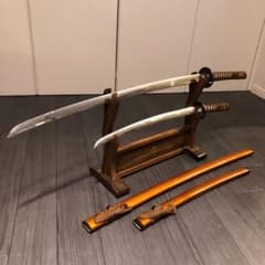 高級模造刀　居合刀　 樋入り刀身　太刀　脇差　大小セット　土佐美術刀剣 本格模造刀 居合刀 美術刀剣 太刀 脇差 大小セット 橙拵え - メルカリ