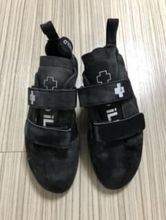 とみー様専用 soill クライミングシューズのサムネイル