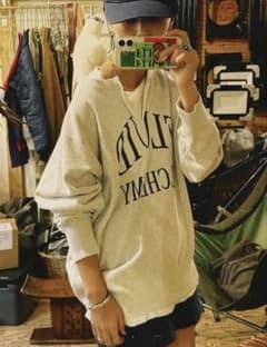 25AW NOWOSスキッパーネック ロゴスウェット Sweat shirt 25AW NOWOSスキッパーネック ロゴスウェット Sweat shirt - メルカリ