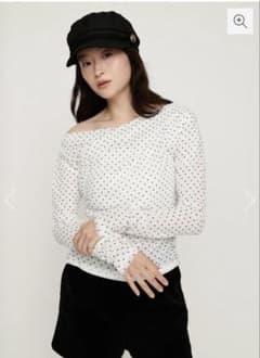 SLY TUCK DRAPE CUT TOPSのサムネイル