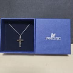Swarovski シルバー ミッドナイトクロスネックレスのサムネイル