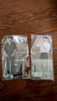 アクリルスタンド YONG HWA CNBLUEのサムネイル
