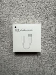 Apple USB-C ヘッドフォンジャック アダプタ 純正品 未使用のサムネイル
