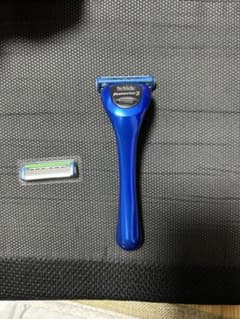 Schick　シック プロテクターIII　3枚刃　替刃 1個付　シェーバーのサムネイル