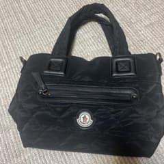 MONCLER ブラック キルティング ショルダーバッグのサムネイル
