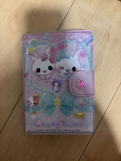 【最終値下げ】シール帳　完成品　あわわちゃん　たまごっち　しずくちゃんのサムネイル