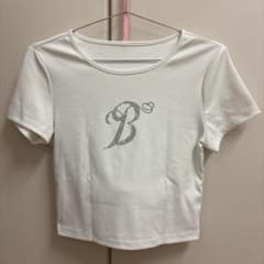 ラインストーン Bロゴ 天使の羽 Tシャツ ホワイト - メルカリ