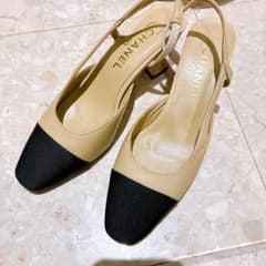 シャネル CHANEL バイカラーパンプスのサムネイル