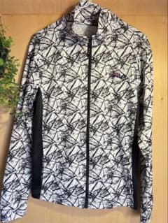 FILA トレーニングジャケット Mサイズのサムネイル
