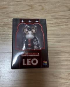 山田涼介 LIVE TOUR 2025 RED ベアブリック フィギュア - メルカリ