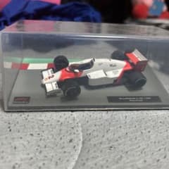 McLaren MP 4/5B 1990 Ayrton Senna ミニカーのサムネイル