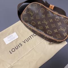 LUIS VUITTON ショルダーバッグ　ボディバッグのサムネイル