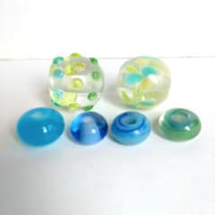 とんぼ玉アソートA　水色のサムネイル