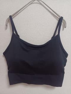 Thumbnail of 【新品】UNIQLO シームレスハーフブラキャミソール ブラック
