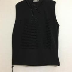 L.H.P whiteland blackburnのサムネイル