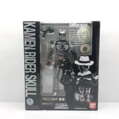 魂ウェブ商店限定  S.H.Figuarts仮面ライダースカルのサムネイル