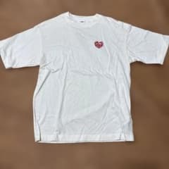 WEGO Tシャツ ホワイト ハート刺繍 Sのサムネイル