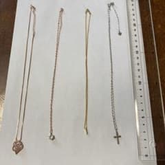 [値下げ]レディースネックレス4点セットのサムネイル
