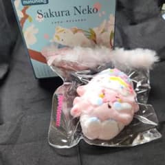 【最終価格】nununeko スクイーズ さくらねこ サメねこちゃんのサムネイル