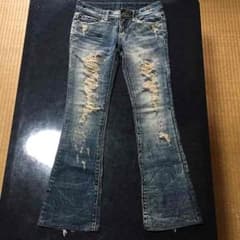 d.i.a. 美品 ダメージジーンズのサムネイル
