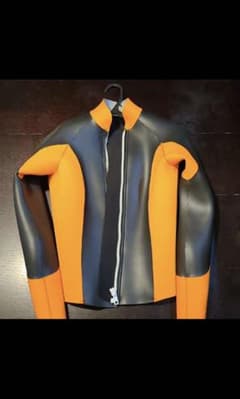 ウェットスーツ　タッパーのサムネイル