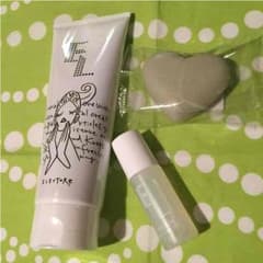 値下げ！洗い流すパック♡エレクトーレ♡おまけ付きのサムネイル