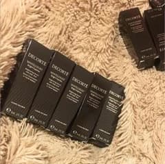 COSME DECRTE ロジスト プライトエクスプレス持ち運びセットのサムネイル