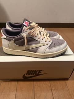 TravisScott リバースモカのサムネイル