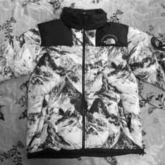 ノースフェイス ダウンジャケットM'S LHOTSE DOWN JACKETSのサムネイル