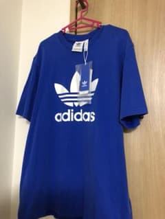 adidas アディダス Tシャツのサムネイル